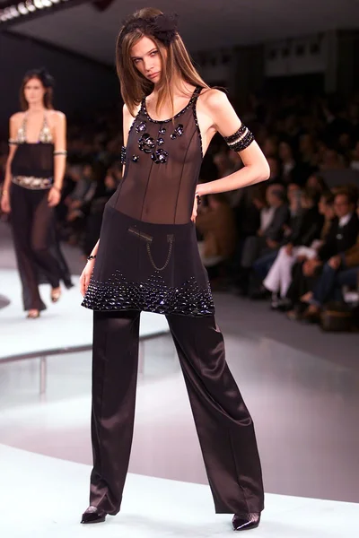 Look 54